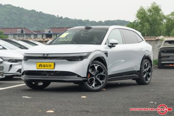 2025 100kWh Long Range 4WD Smart Driving Edition 705km Auto Punkt