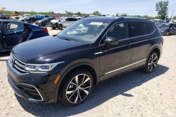 R-Line Black Auto Punkt